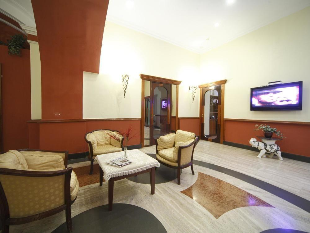 נאפולי Hotel La Pace מראה חיצוני תמונה