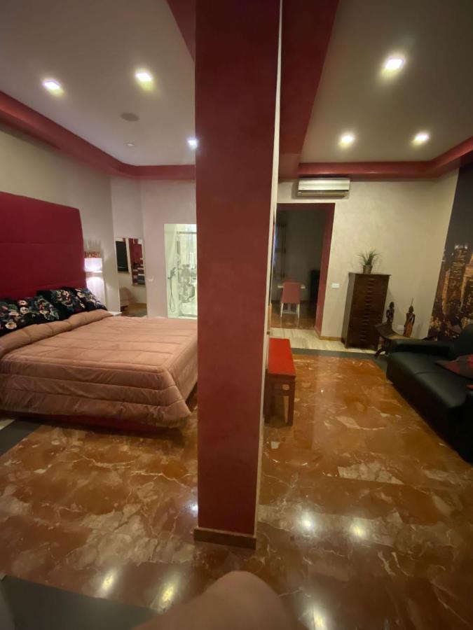 נאפולי Hotel La Pace מראה חיצוני תמונה